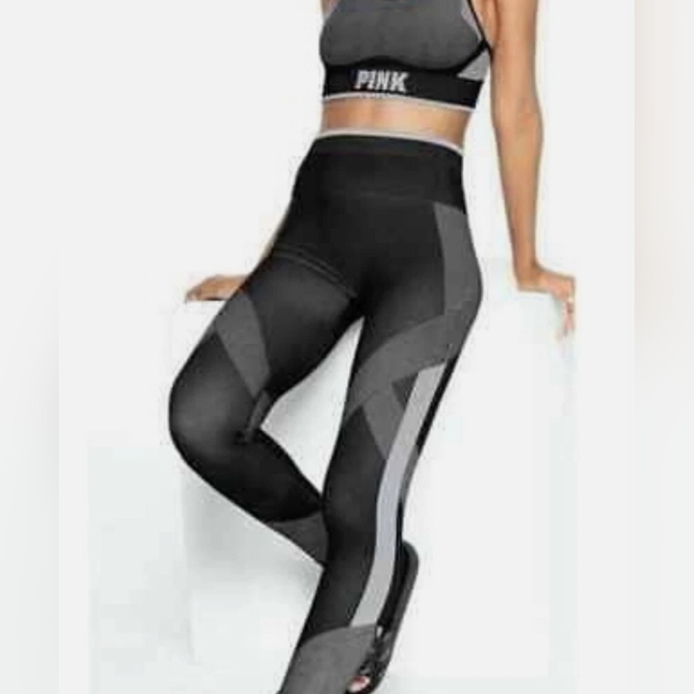 PINK Victoria's Secret Black and Gray Seamless Colorblock Leggings Size Small